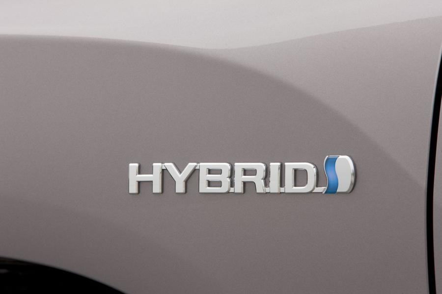  Toyota Highlander Hybrid 2011 года  (фото 13 из 34)